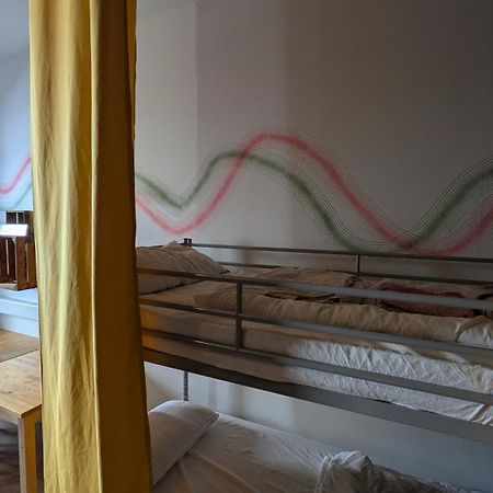באמברג Hostel Tres Schick מראה חיצוני תמונה