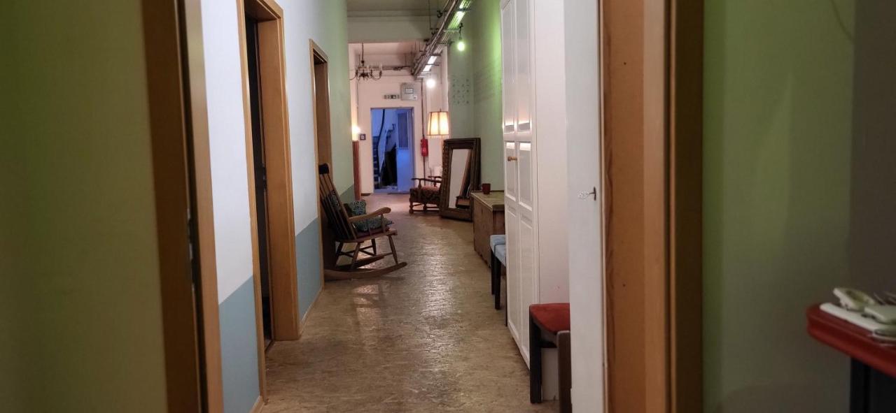 באמברג Hostel Tres Schick מראה חיצוני תמונה